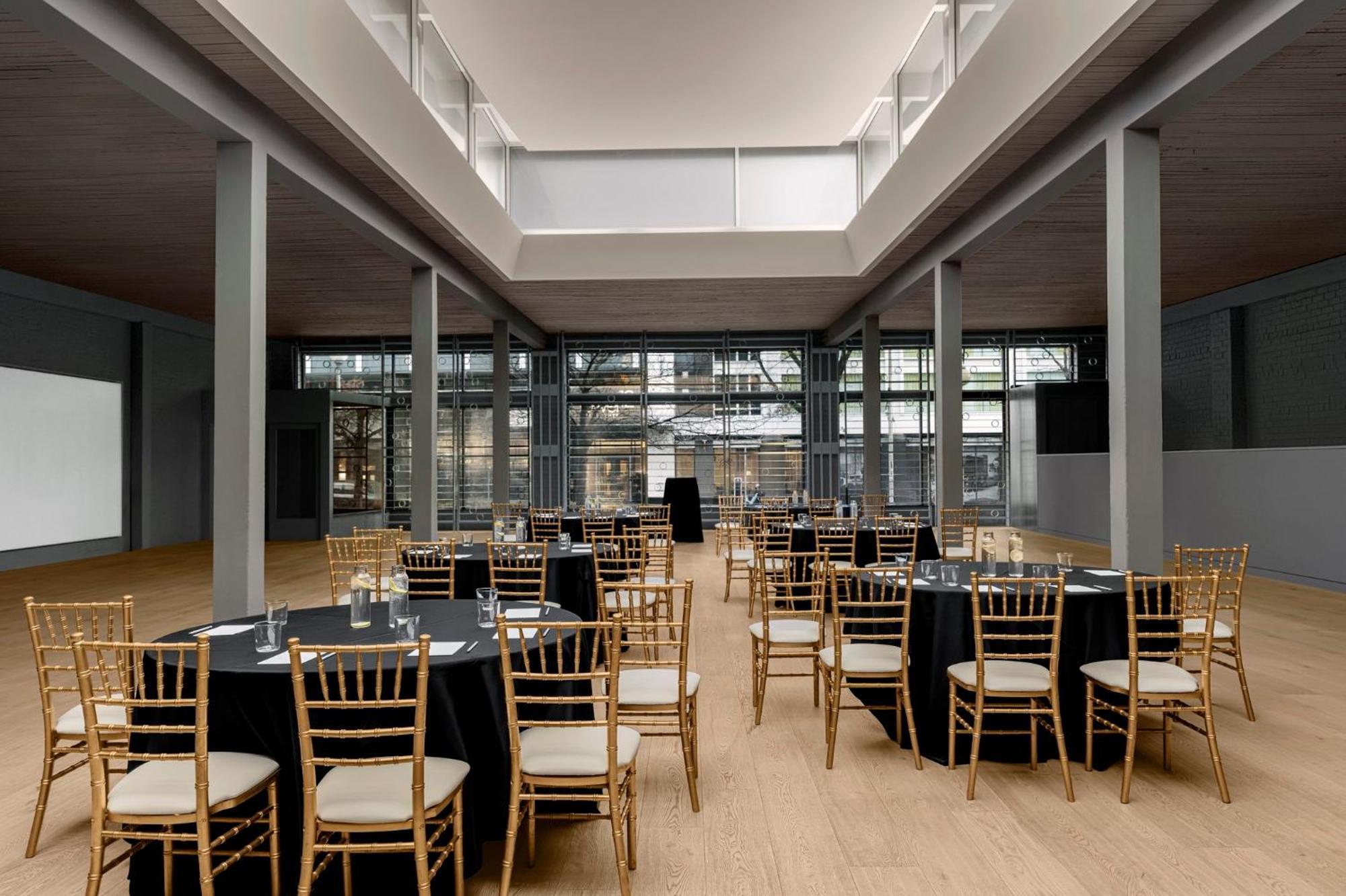 Kimpton Palladian Hotel By Ihg Seattle Buitenkant foto