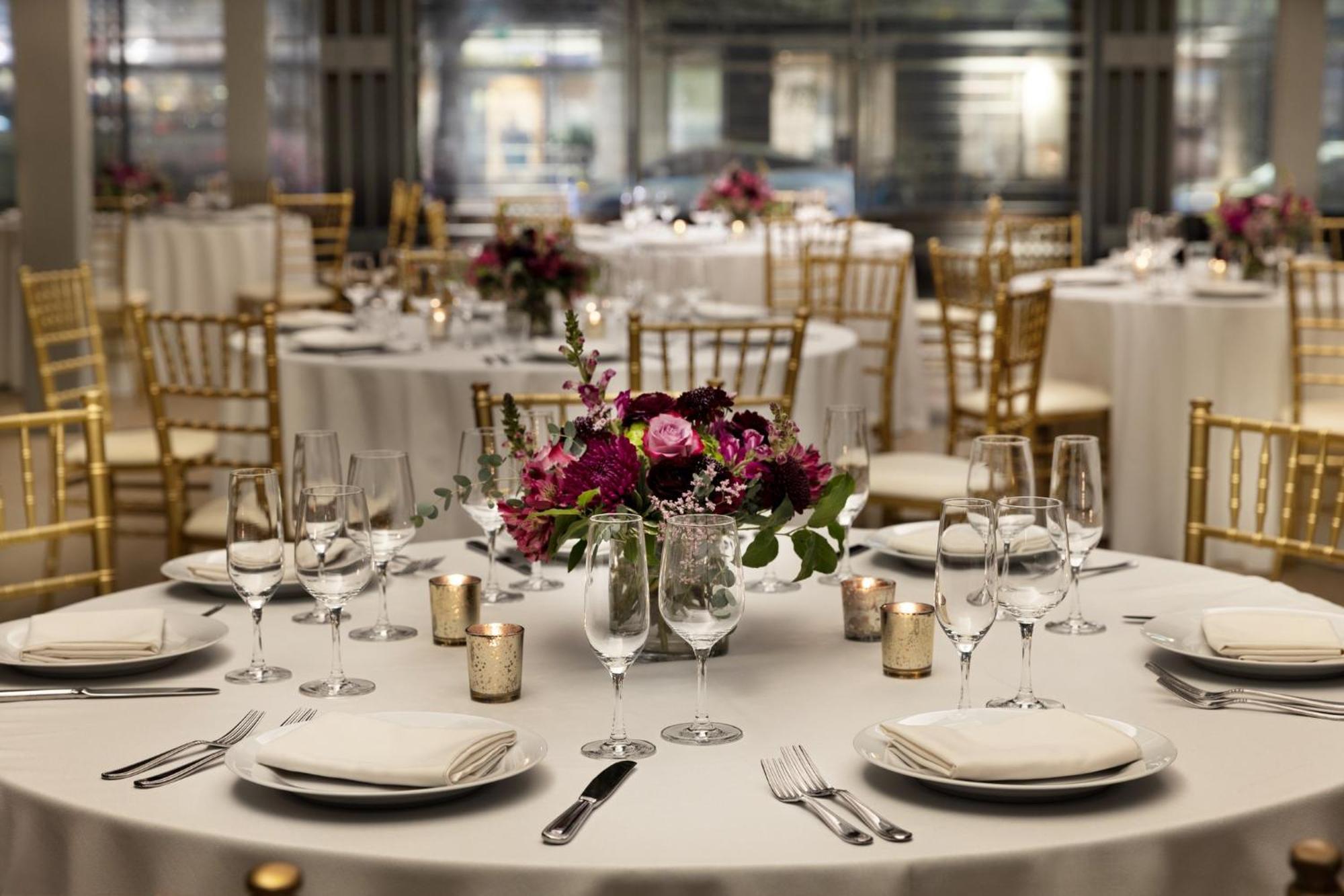 Kimpton Palladian Hotel By Ihg Seattle Buitenkant foto